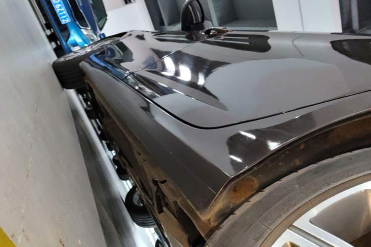 Used Peugeot 408 2014 1.8L Automatic Luxury Edition Left Side Sill