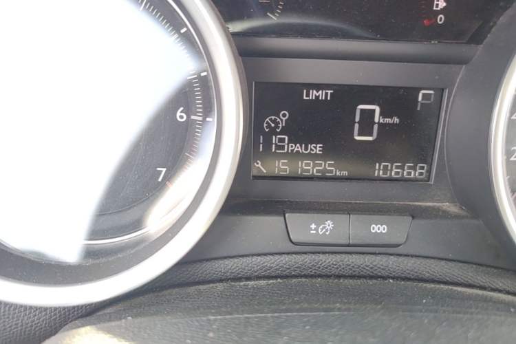 Used Peugeot 408 2014 1.8L Automatic Luxury Edition Odometer Close Up