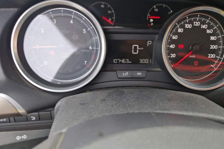 Used Peugeot 408 2014 1.8L Automatic Luxury Edition Odometer Close Up