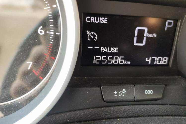Used Peugeot 408 2014 1.8L Automatic Luxury Edition Odometer Close Up