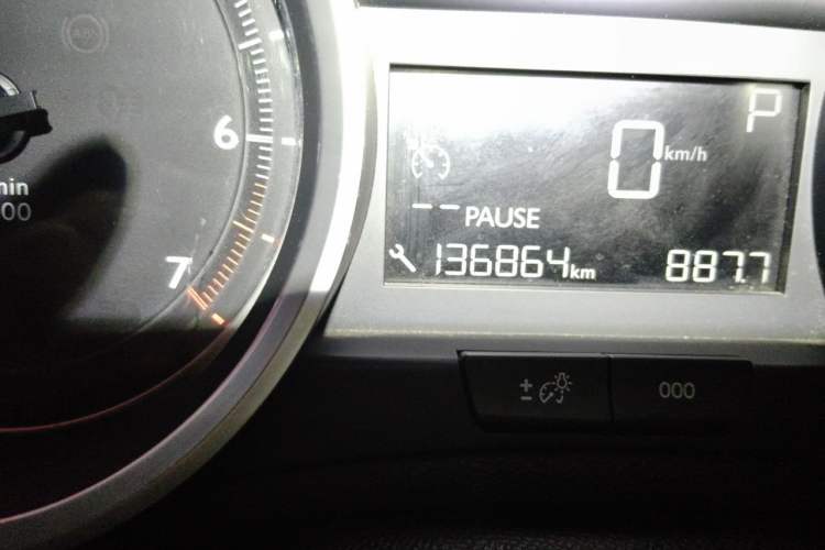 Used Peugeot 408 2014 1.8L Automatic Luxury Edition Odometer Close Up