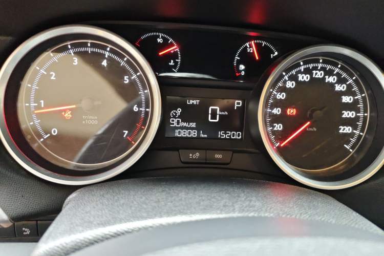 Used Peugeot 408 2014 1.8L Automatic Luxury Edition Odometer Close Up