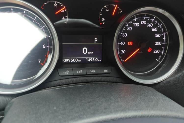 Used Peugeot 408 2014 1.6T Automatic Prestige Edition Odometer Close Up