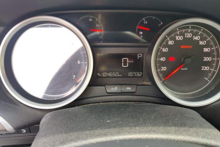 Used Peugeot 408 2014 1.8L Automatic Luxury Edition Odometer Close Up