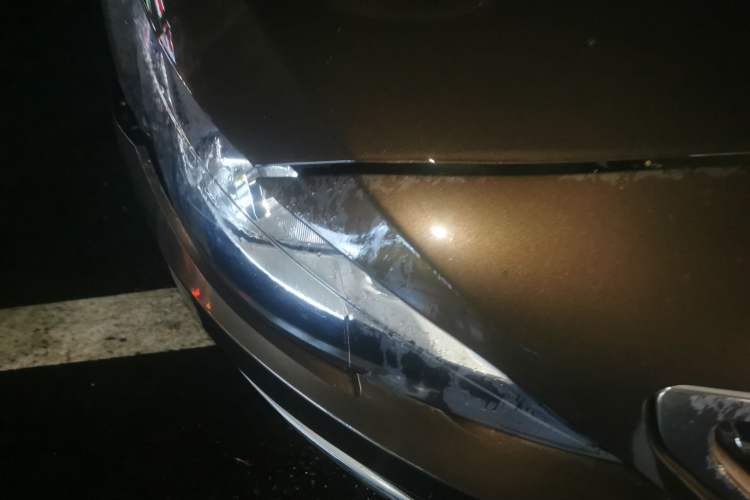 Used Peugeot 408 2014 1.8L Automatic Luxury Edition Right Front Headlight
