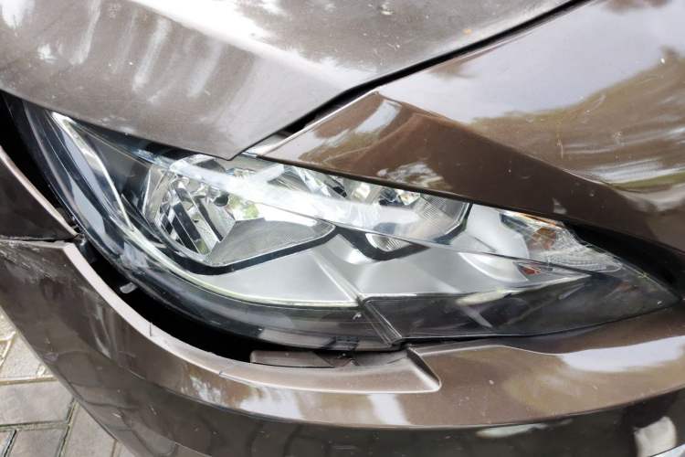 Used Peugeot 408 2014 1.8L Automatic Luxury Edition Right Front Headlight