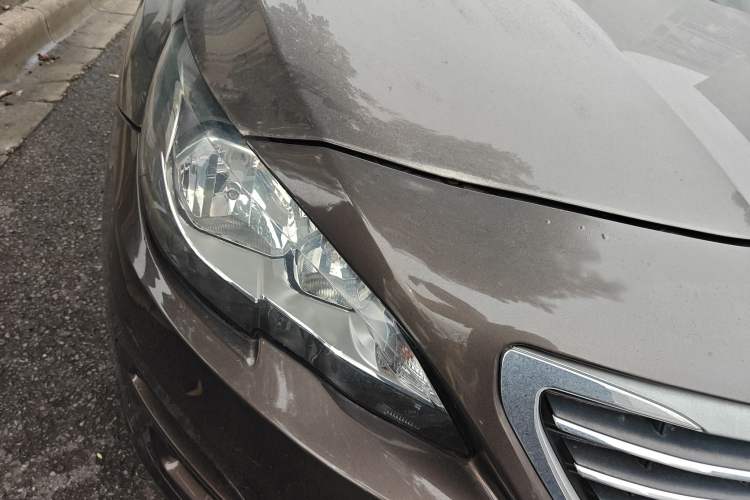 Used Peugeot 408 2014 1.8L Automatic Luxury Edition Right Front Headlight