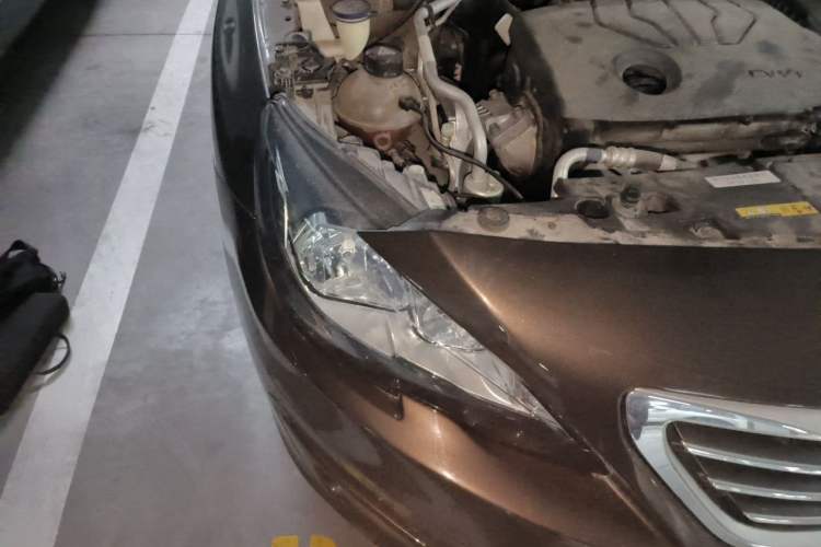 Used Peugeot 408 2014 1.8L Automatic Luxury Edition Right Front Headlight