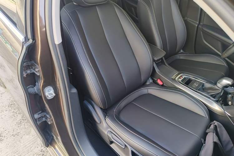 Used Peugeot 408 2014 1.8L Automatic Luxury Edition Right Front Seat