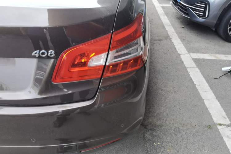 Used Peugeot 408 2014 1.8L Manual Leading Edition Right Rear Taillight
