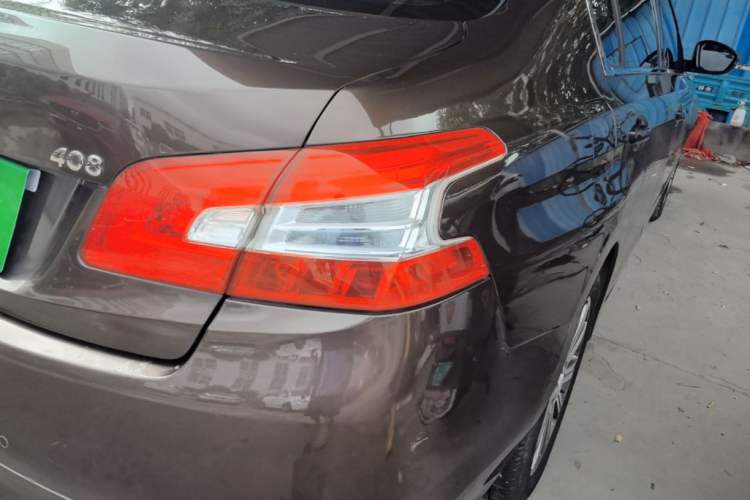 Used Peugeot 408 2014 1.8L Automatic Luxury Edition Right Rear Taillight