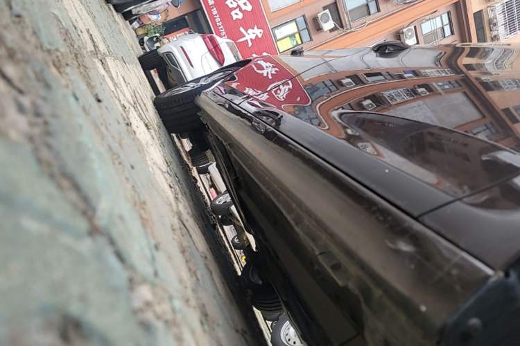 Used Peugeot 408 2014 1.6T Automatic Supreme Edition Right Side Sill