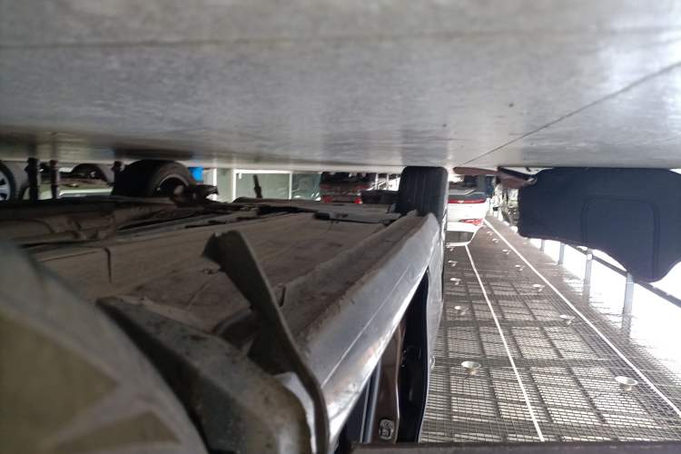 Used Peugeot 408 2014 1.8L Automatic Luxury Edition Right Side Sill