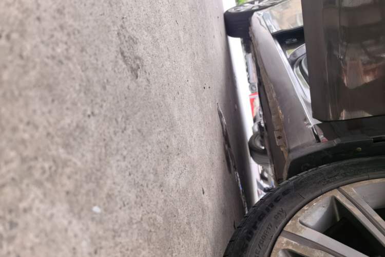 Used Peugeot 408 2014 1.8L Automatic Luxury Edition Right Side Sill