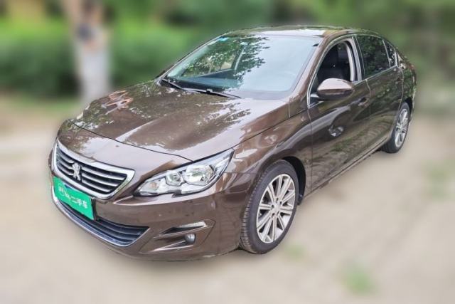 Ojetý Peugeot 408 2014 1.8L Automatic Luxury Edition
