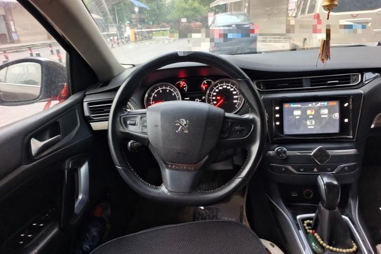 Used Peugeot 408 2014 1.8L Automatic Luxury Edition Steering Wheel