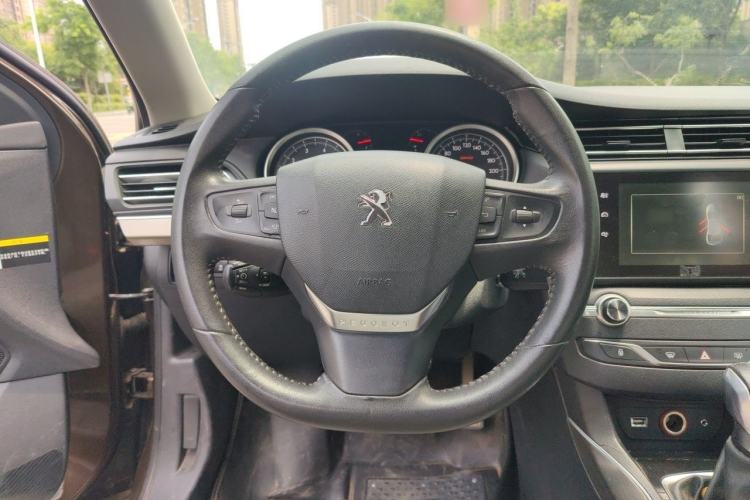 Used Peugeot 408 2014 1.8L Automatic Luxury Edition Steering Wheel