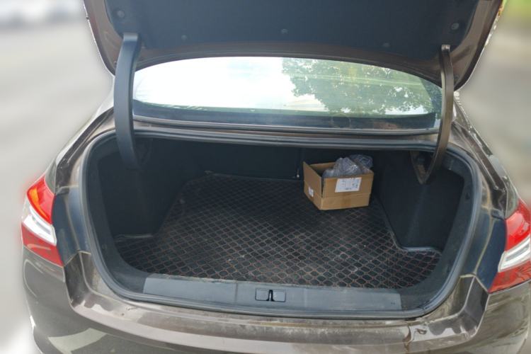 Used Peugeot 408 2014 1.8L Automatic Luxury Edition Trunk