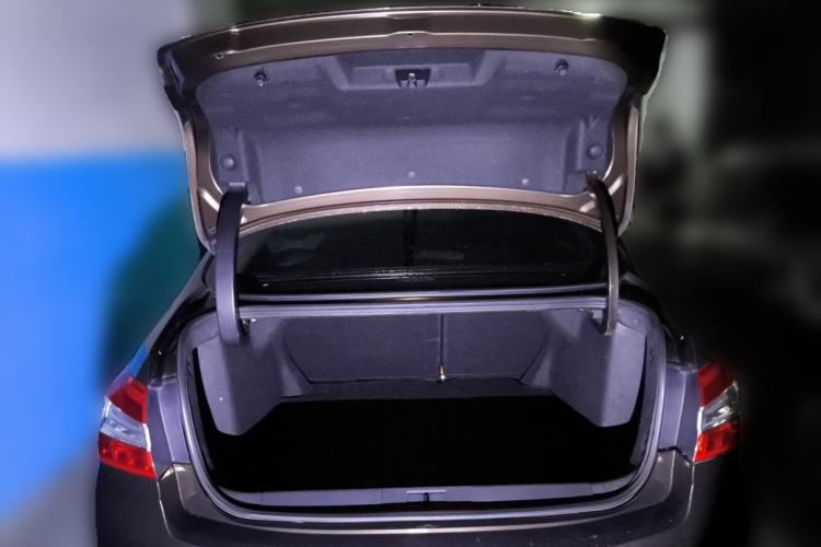 Used Peugeot 408 2014 1.8L Automatic Luxury Edition Trunk