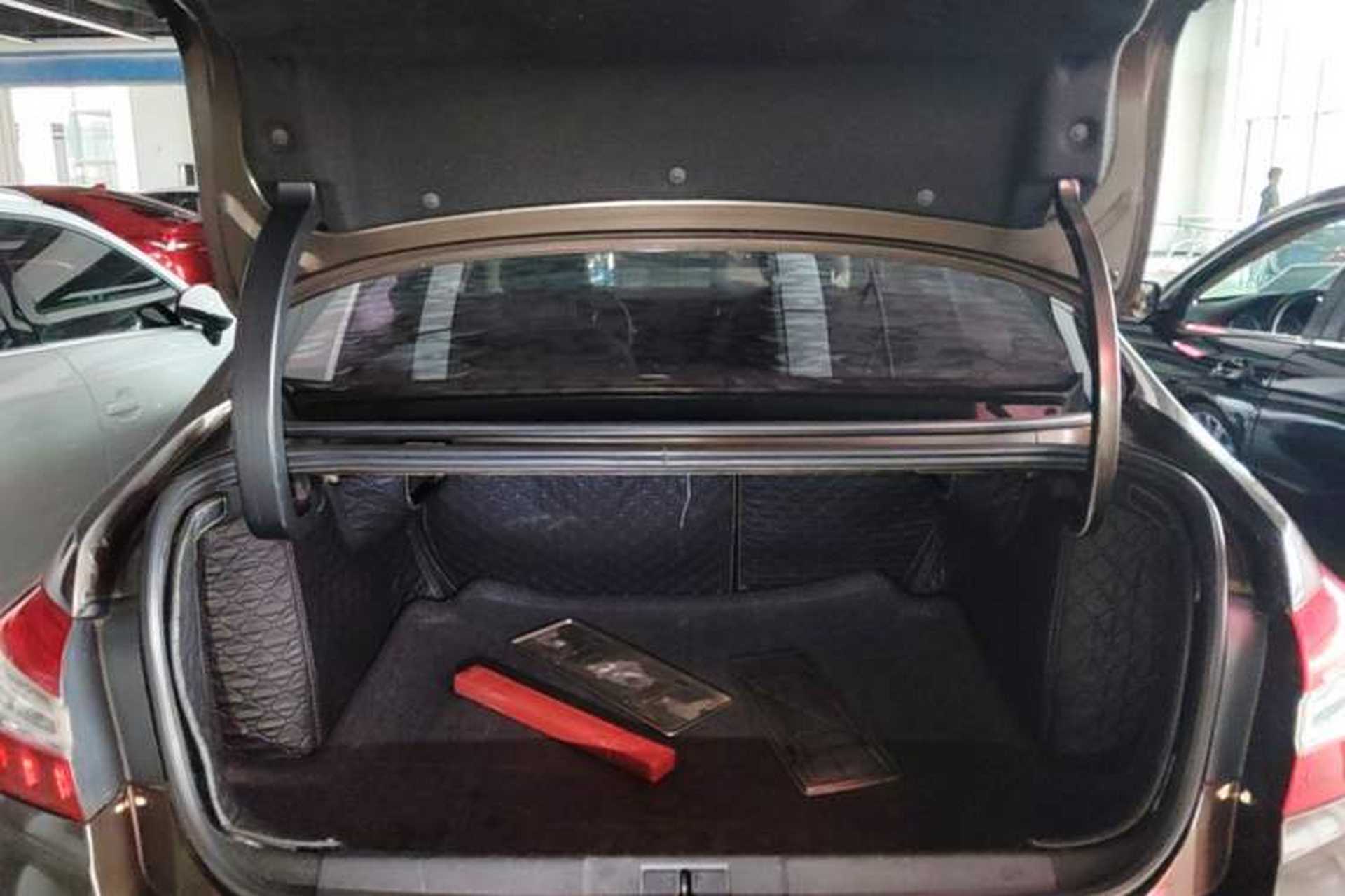 Used Peugeot 408 2014 1.8L Automatic Luxury Edition Trunk