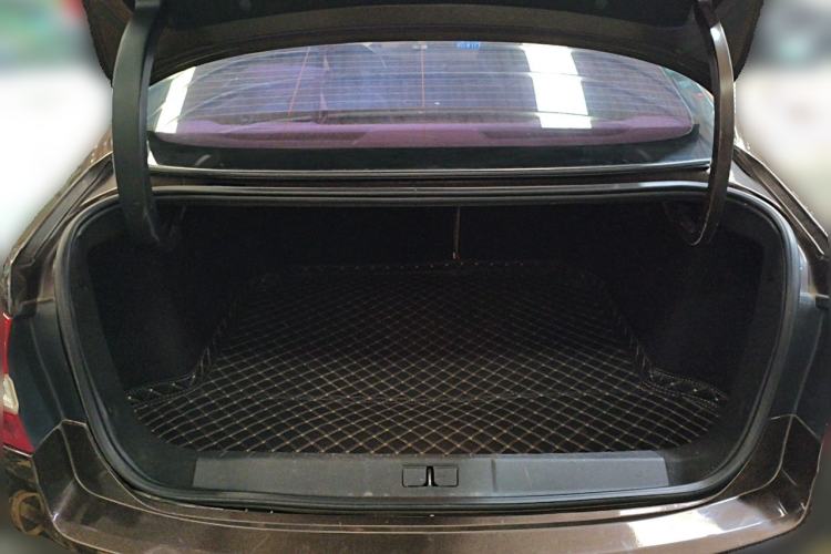 Used Peugeot 408 2014 1.8L Automatic Luxury Edition Trunk