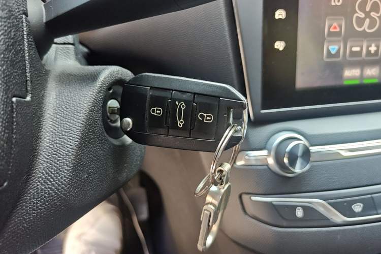 Used Peugeot 408 2014 1.8L Automatic Luxury Edition Vehicle Key