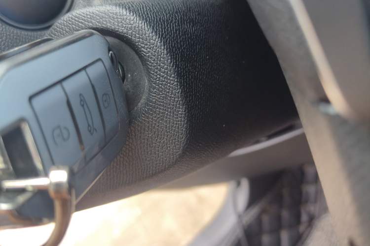 Used Peugeot 408 2014 1.8L Automatic Luxury Edition Vehicle Key
