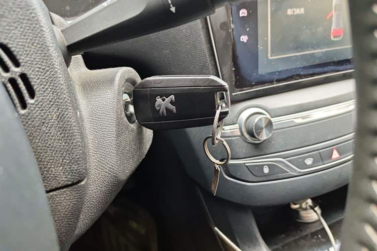Used Peugeot 408 2014 1.8L Automatic Luxury Edition Vehicle Key