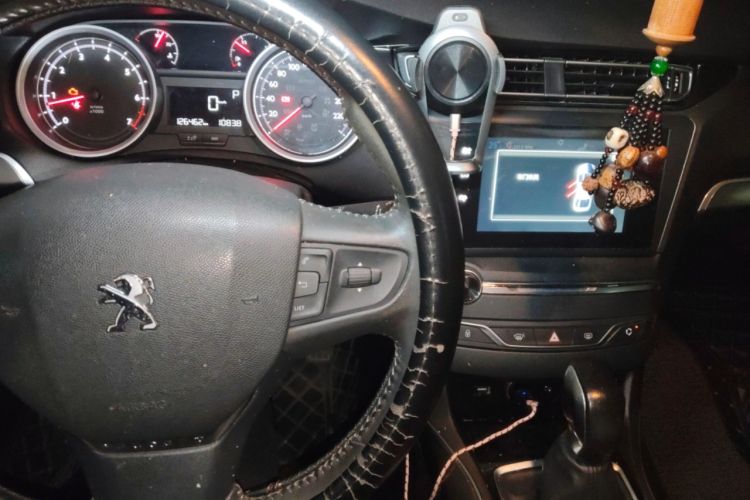 Used Peugeot 408 2014 1.8L Automatic Luxury Edition Audio And AC Panel