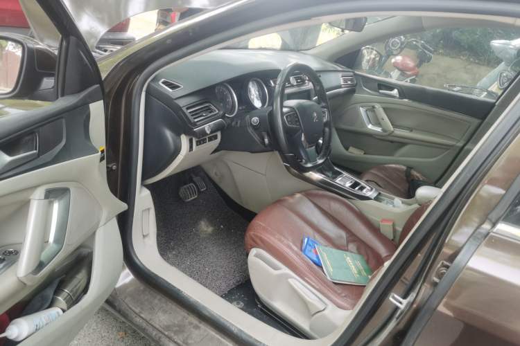 Used Peugeot 408 2014 1.8L Automatic Luxury Edition Driver Seat