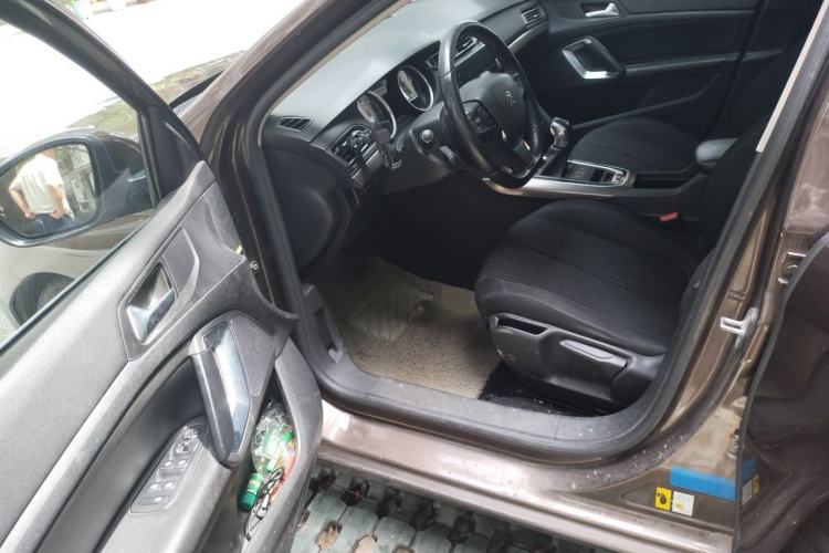 Used Peugeot 408 2014 1.8L Automatic Luxury Edition Driver Seat