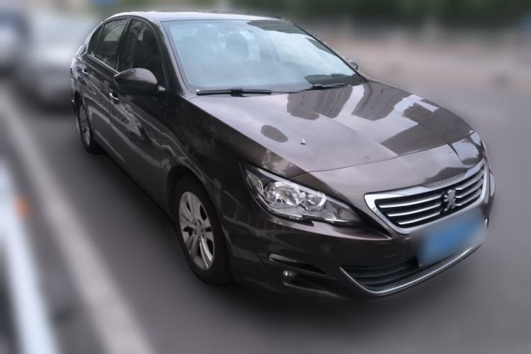 Used Peugeot 408 2014 1.8L Manual Leading Edition Front Right 45 Deg