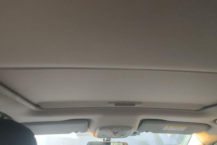 Used Peugeot 408 2014 1.8L Automatic Luxury Edition Headliner