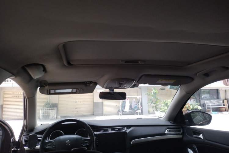 Used Peugeot 408 2014 1.8L Automatic Luxury Edition Headliner