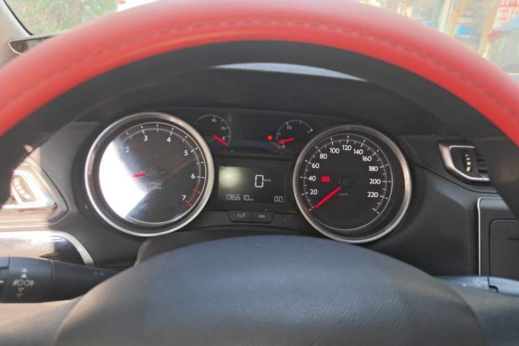 Used Peugeot 408 2014 1.8L Manual Leading Edition Instrument Cluster