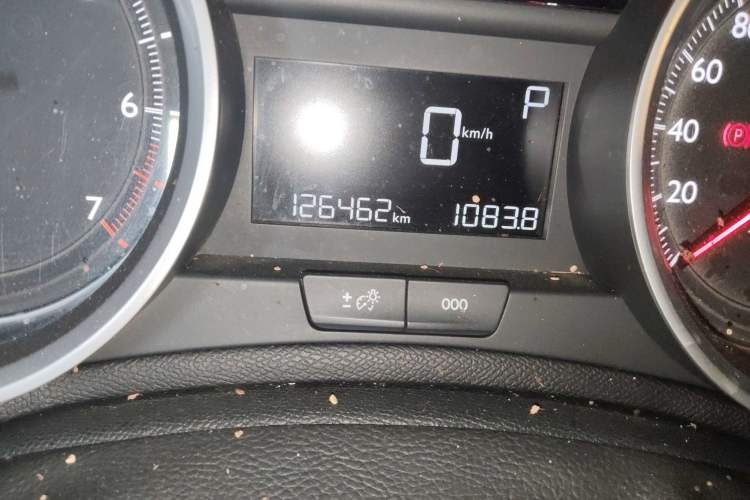 Used Peugeot 408 2014 1.8L Automatic Luxury Edition Odometer Close Up