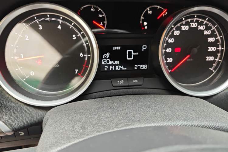 Used Peugeot 408 2014 1.8L Automatic Luxury Edition Odometer Close Up