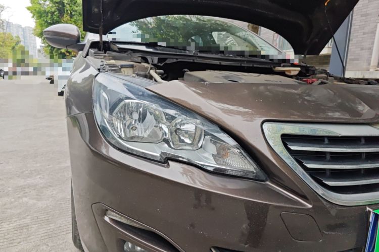 Used Peugeot 408 2014 1.8L Automatic Luxury Edition Right Front Headlight