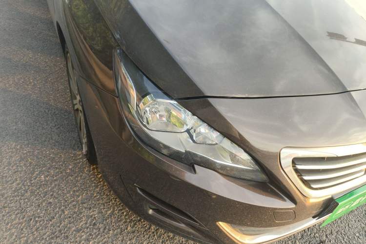 Used Peugeot 408 2014 1.8L Automatic Luxury Edition Right Front Headlight