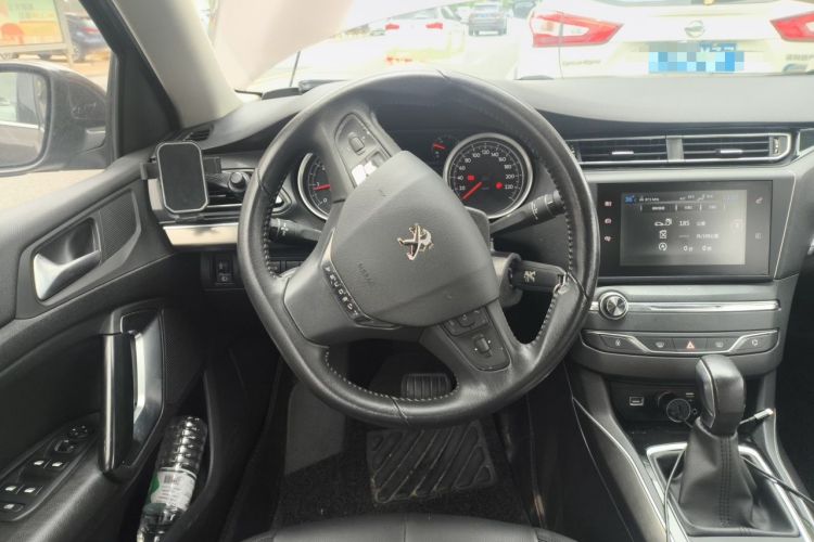 Used Peugeot 408 2014 1.8L Automatic Luxury Edition Steering Wheel