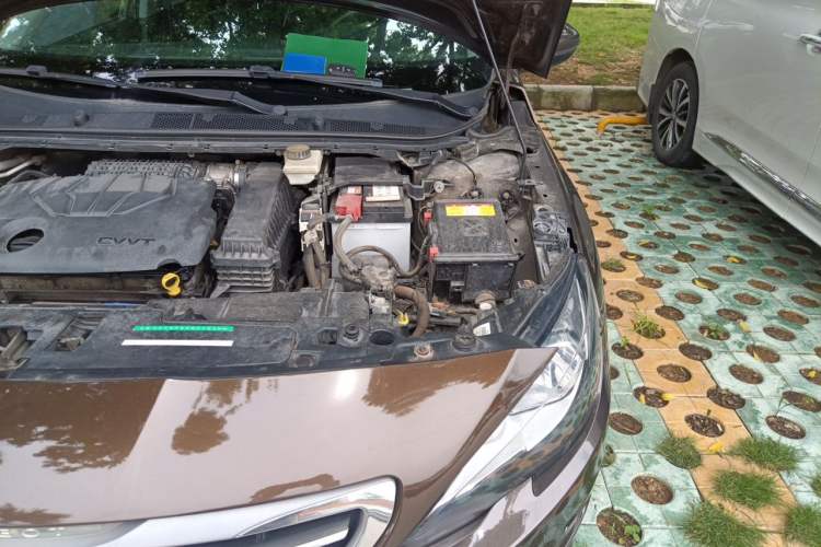 Used Peugeot 408 2014 1.8L Automatic Luxury Edition Engine Bay Left
