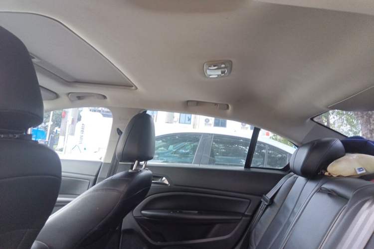Used Peugeot 408 2014 1.8L Automatic Luxury Edition Headliner