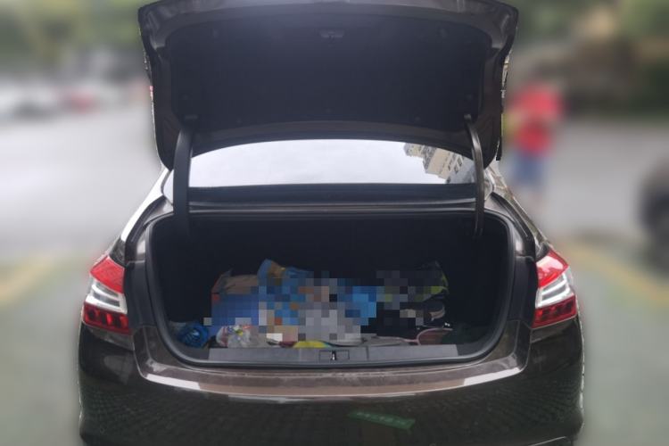 Used Peugeot 408 2014 1.8L Automatic Luxury Edition Trunk