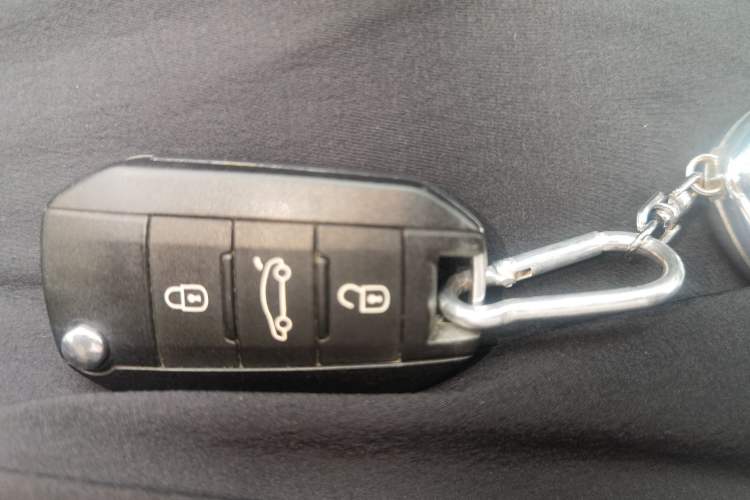 Used Peugeot 408 2014 1.8L Automatic Luxury Edition Vehicle Key