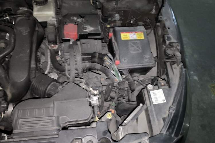 Used Peugeot 408 2014 1.6T Automatic Supreme Edition Engine Bay Right