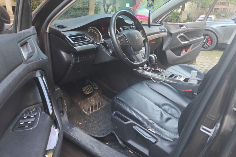 Used Peugeot 408 2014 1.8L Automatic Luxury Edition Driver Seat