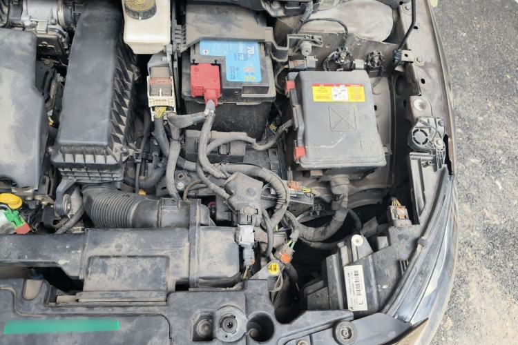 Used Peugeot 408 2014 1.8L Automatic Luxury Edition Engine Bay Left