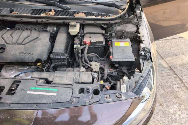 Used Peugeot 408 2014 1.8L Automatic Luxury Edition Engine Bay Left