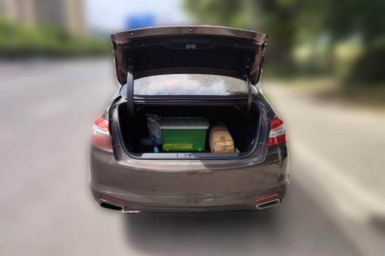 Used Peugeot 408 2014 1.6T Automatic Prestige Edition Trunk