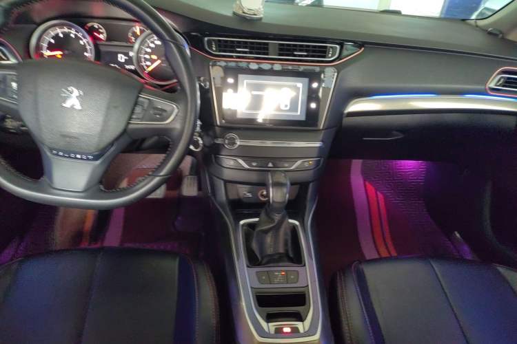Used Peugeot 408 2014 1.8L Automatic Luxury Edition Audio And AC Panel